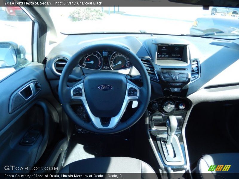 Ingot Silver / Charcoal Black 2014 Ford Fiesta SE Sedan