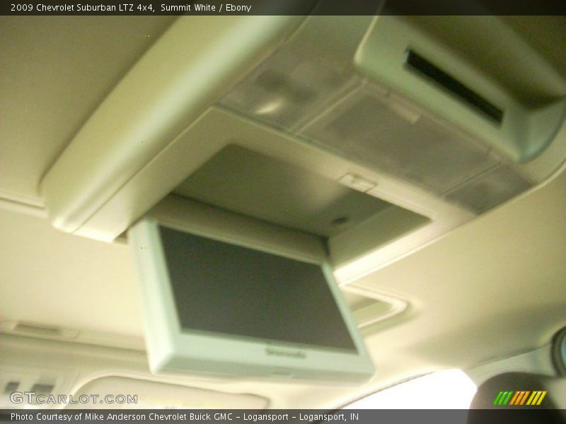 Summit White / Ebony 2009 Chevrolet Suburban LTZ 4x4
