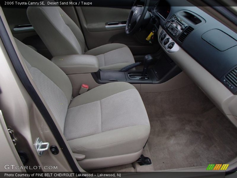 Desert Sand Mica / Taupe 2006 Toyota Camry SE