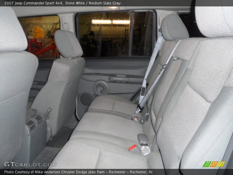 Stone White / Medium Slate Gray 2007 Jeep Commander Sport 4x4