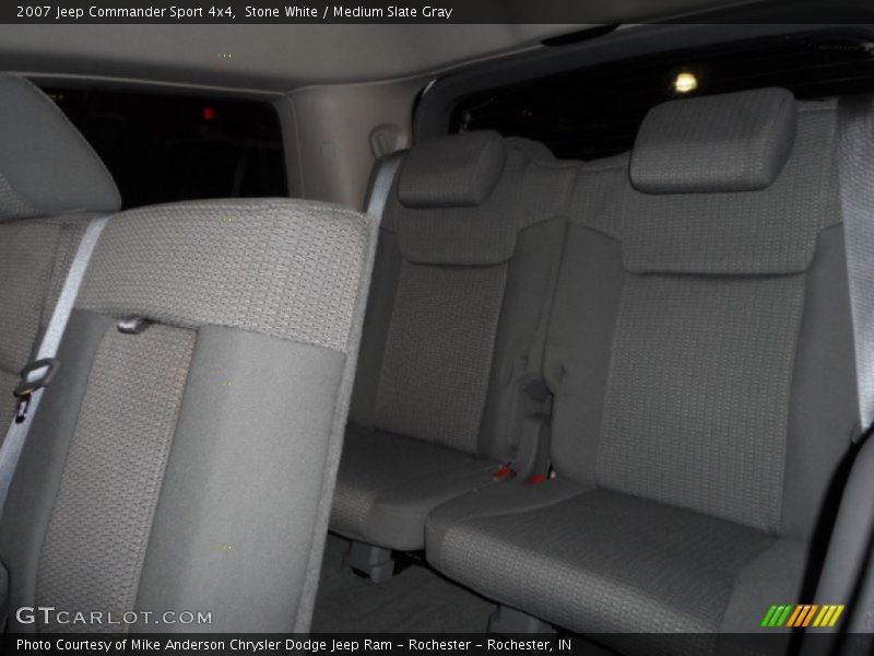 Stone White / Medium Slate Gray 2007 Jeep Commander Sport 4x4