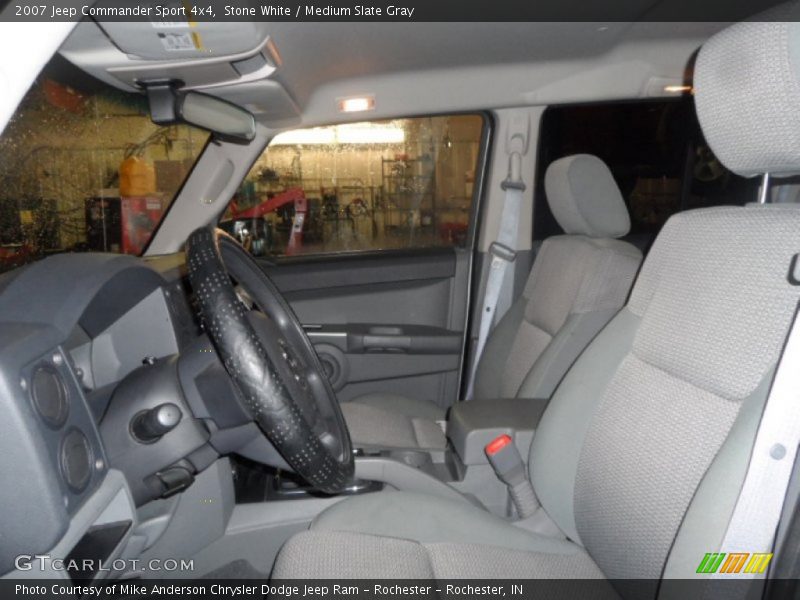 Stone White / Medium Slate Gray 2007 Jeep Commander Sport 4x4