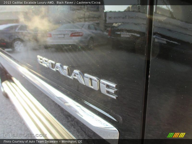 Black Raven / Cashmere/Cocoa 2013 Cadillac Escalade Luxury AWD