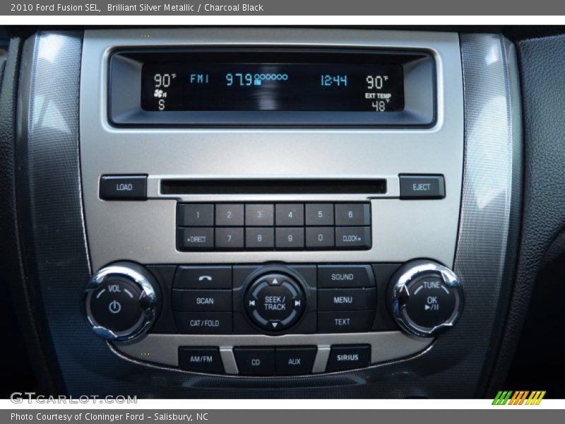 Brilliant Silver Metallic / Charcoal Black 2010 Ford Fusion SEL