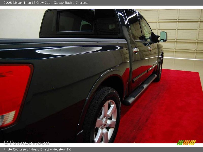 Galaxy Black / Charcoal 2008 Nissan Titan LE Crew Cab