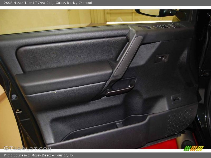Galaxy Black / Charcoal 2008 Nissan Titan LE Crew Cab