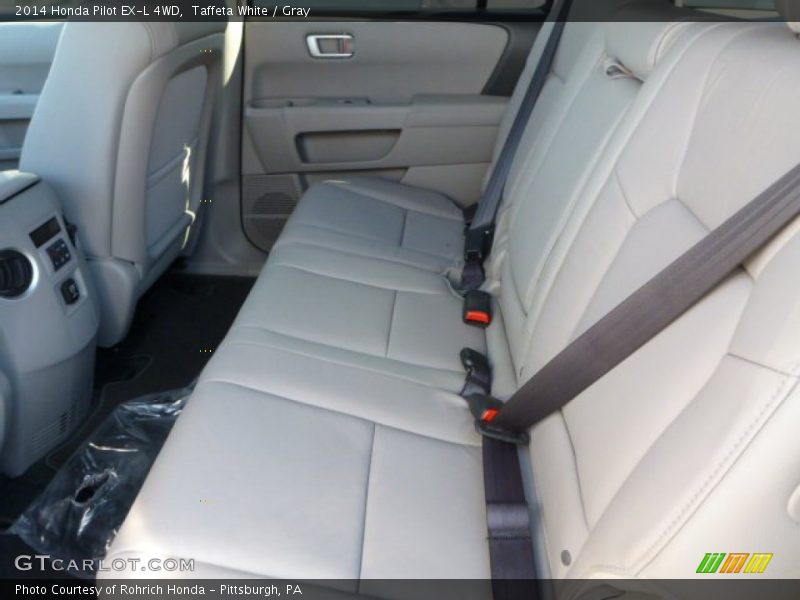 Rear Seat of 2014 Pilot EX-L 4WD