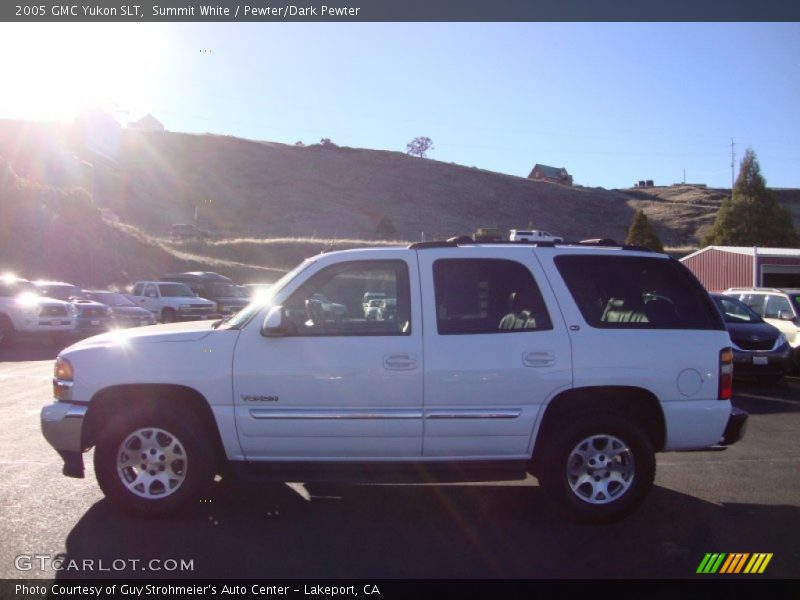Summit White / Pewter/Dark Pewter 2005 GMC Yukon SLT