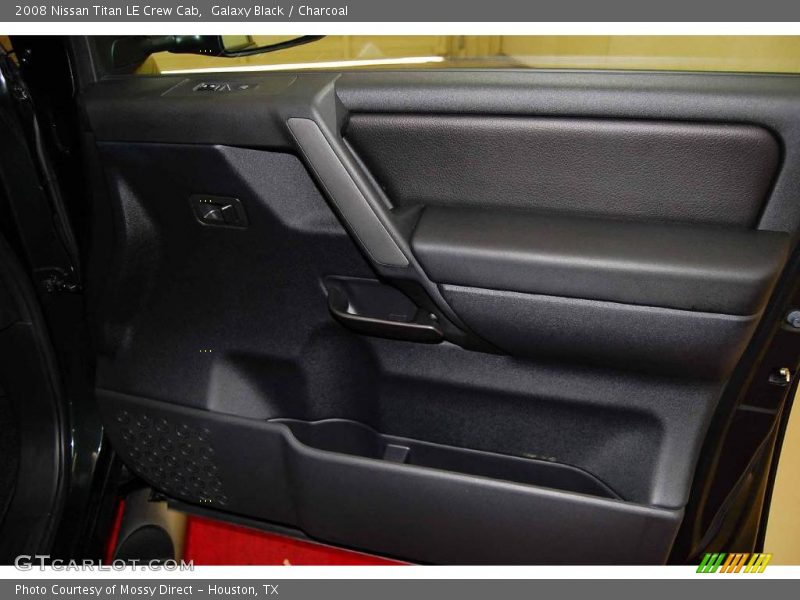 Galaxy Black / Charcoal 2008 Nissan Titan LE Crew Cab