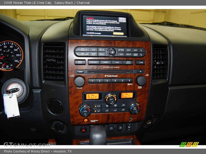 Galaxy Black / Charcoal 2008 Nissan Titan LE Crew Cab