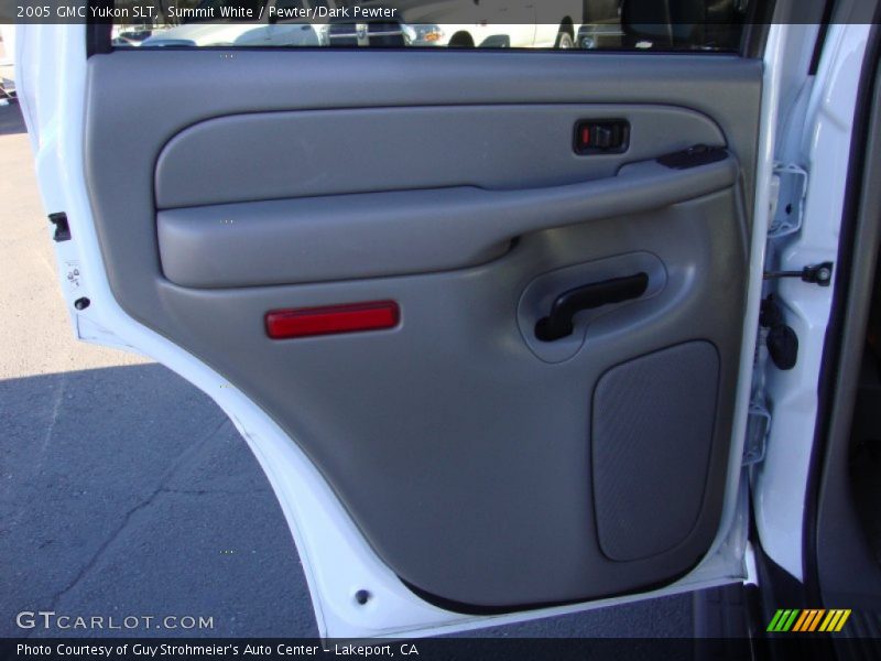 Summit White / Pewter/Dark Pewter 2005 GMC Yukon SLT