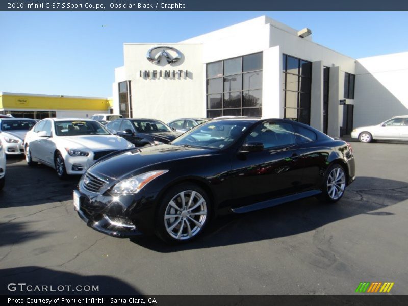 Front 3/4 View of 2010 G 37 S Sport Coupe