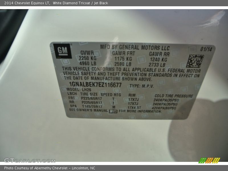 White Diamond Tricoat / Jet Black 2014 Chevrolet Equinox LT