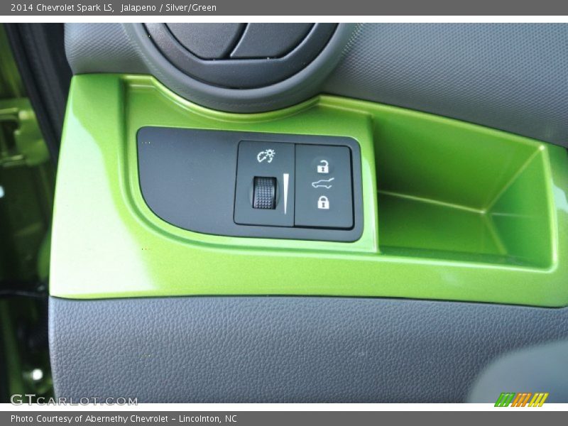 Jalapeno / Silver/Green 2014 Chevrolet Spark LS