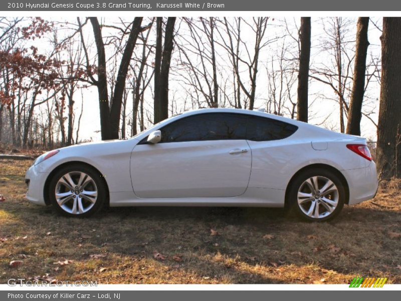 Karussell White / Brown 2010 Hyundai Genesis Coupe 3.8 Grand Touring