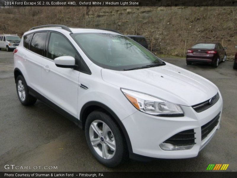 Front 3/4 View of 2014 Escape SE 2.0L EcoBoost 4WD