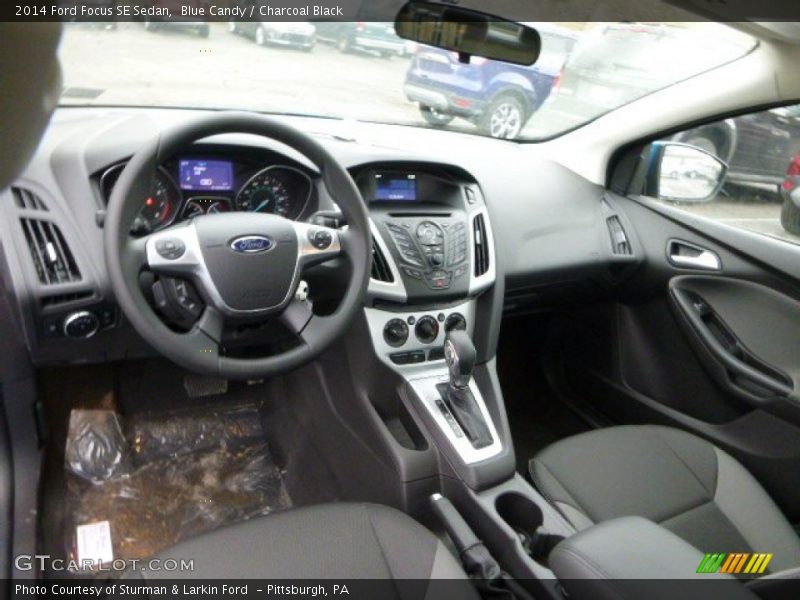 Blue Candy / Charcoal Black 2014 Ford Focus SE Sedan