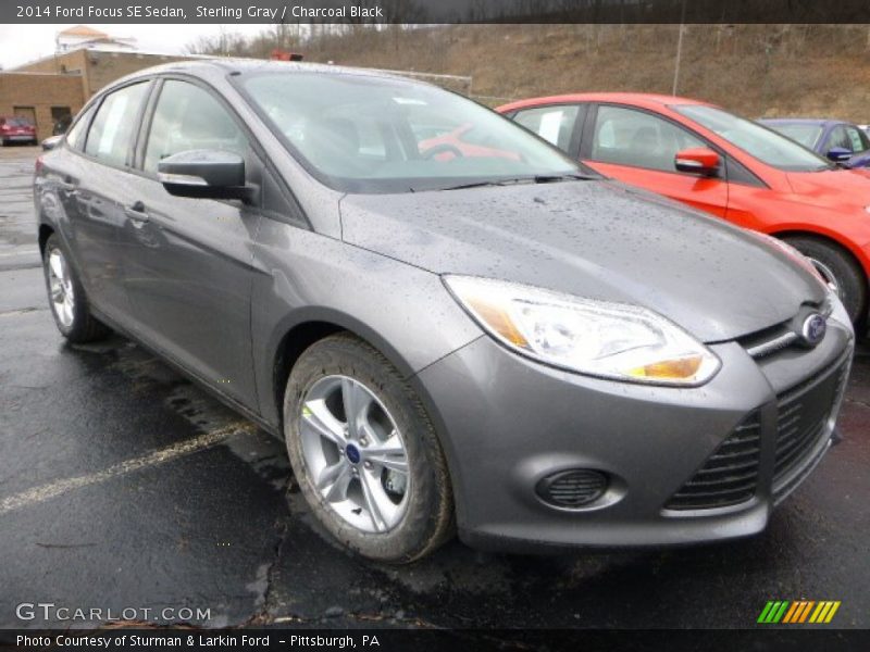 Sterling Gray / Charcoal Black 2014 Ford Focus SE Sedan