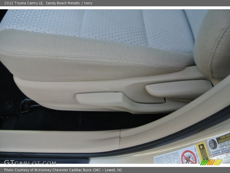 Sandy Beach Metallic / Ivory 2012 Toyota Camry LE