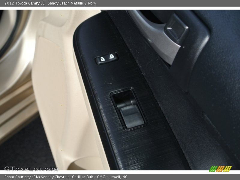 Sandy Beach Metallic / Ivory 2012 Toyota Camry LE