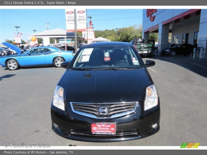 Super Black / Beige 2011 Nissan Sentra 2.0 SL