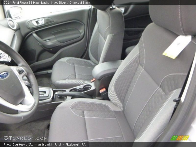 Ingot Silver / Charcoal Black 2014 Ford Fiesta SE Hatchback