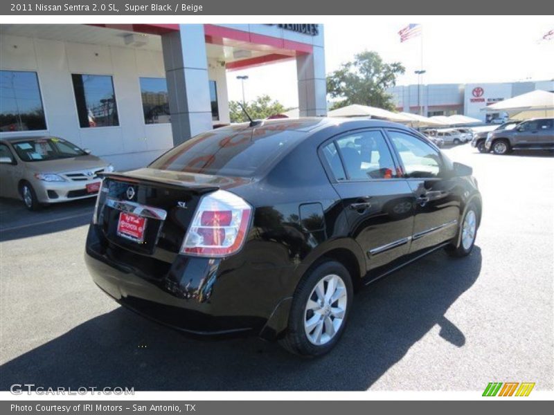 Super Black / Beige 2011 Nissan Sentra 2.0 SL