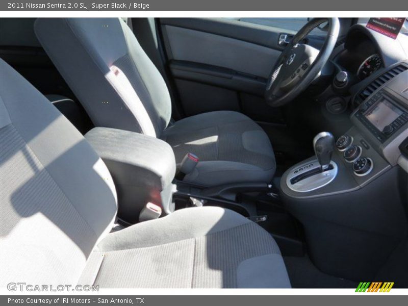 Super Black / Beige 2011 Nissan Sentra 2.0 SL