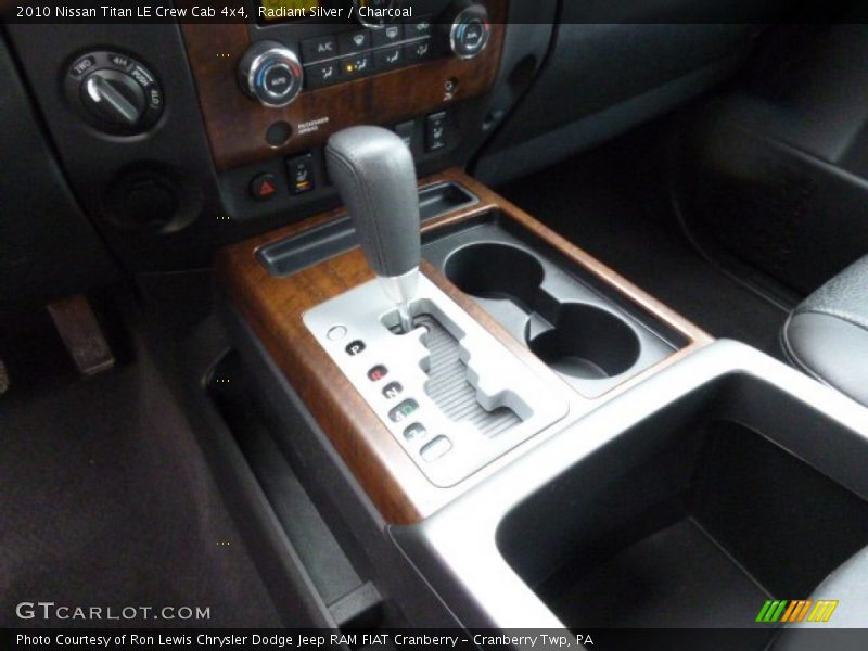 Radiant Silver / Charcoal 2010 Nissan Titan LE Crew Cab 4x4
