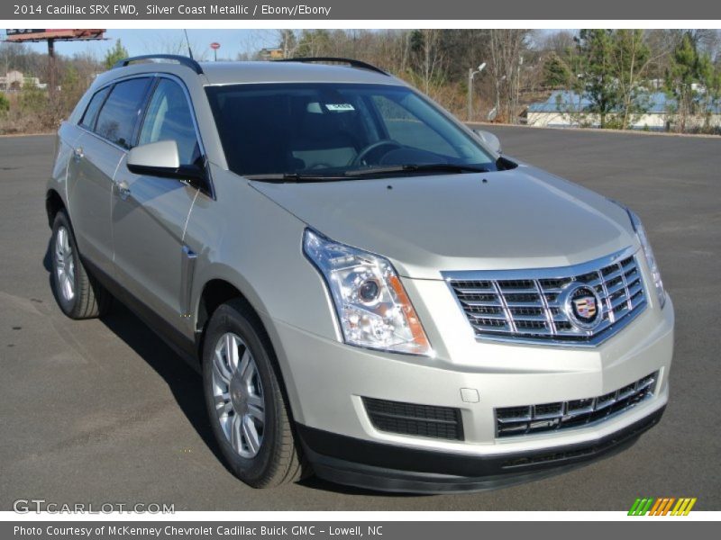 Front 3/4 View of 2014 SRX FWD