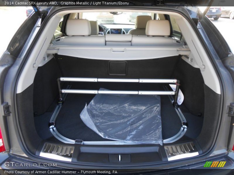 Graphite Metallic / Light Titanium/Ebony 2014 Cadillac SRX Luxury AWD