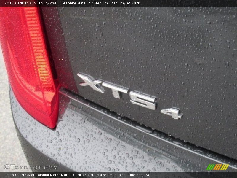 XTS 4 - 2013 Cadillac XTS Luxury AWD
