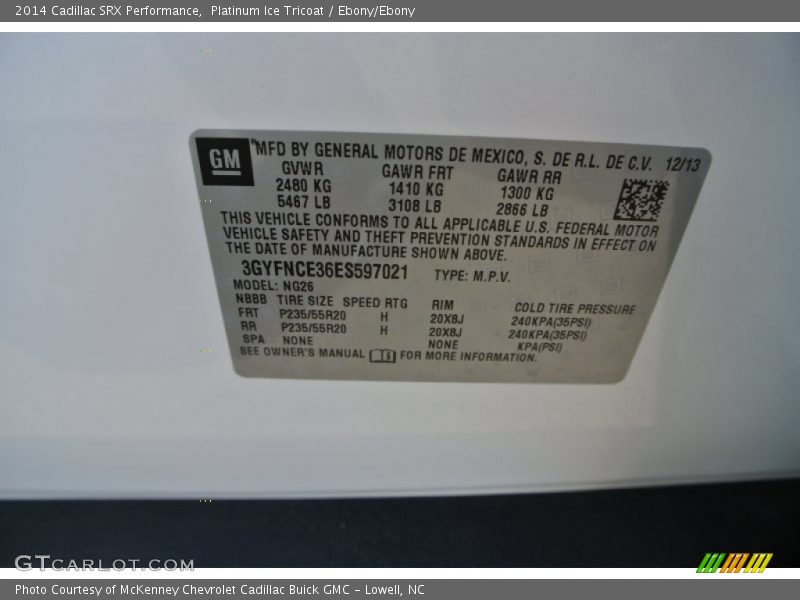 Platinum Ice Tricoat / Ebony/Ebony 2014 Cadillac SRX Performance