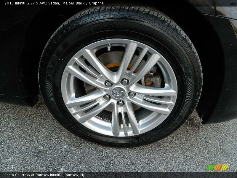  2013 G 37 x AWD Sedan Wheel