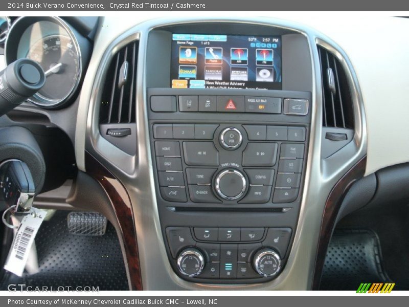 Controls of 2014 Verano Convenience