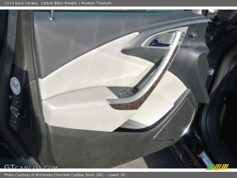 Carbon Black Metallic / Medium Titanium 2014 Buick Verano