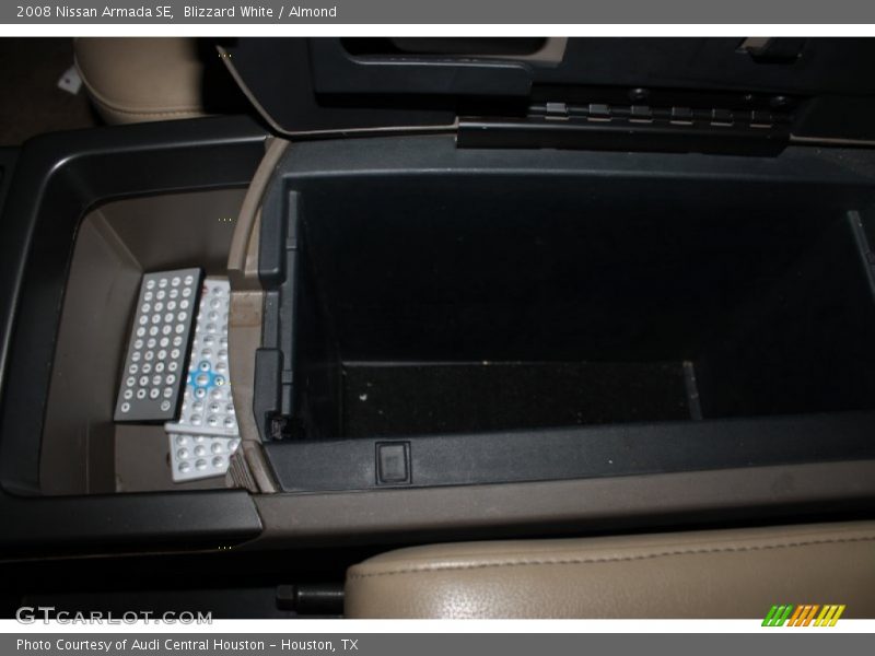 Blizzard White / Almond 2008 Nissan Armada SE