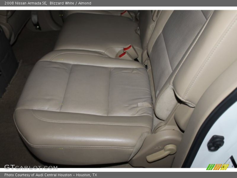 Blizzard White / Almond 2008 Nissan Armada SE