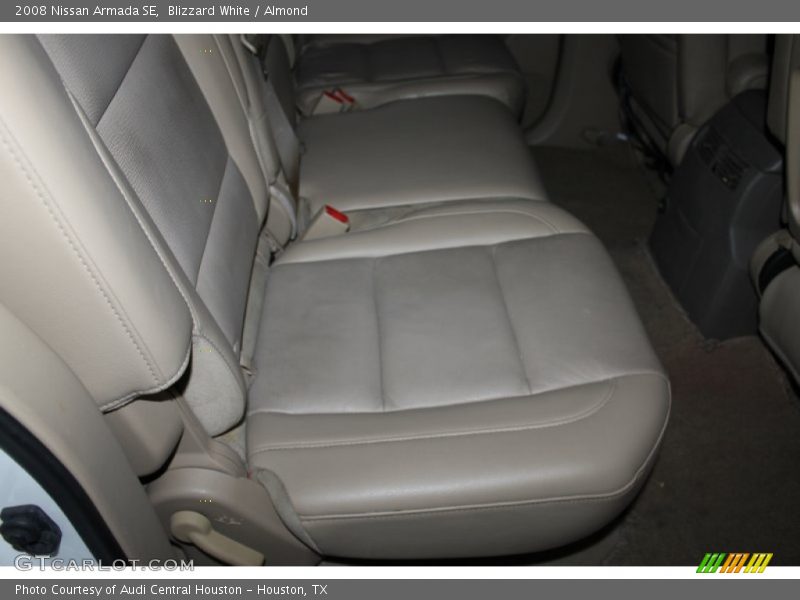 Blizzard White / Almond 2008 Nissan Armada SE