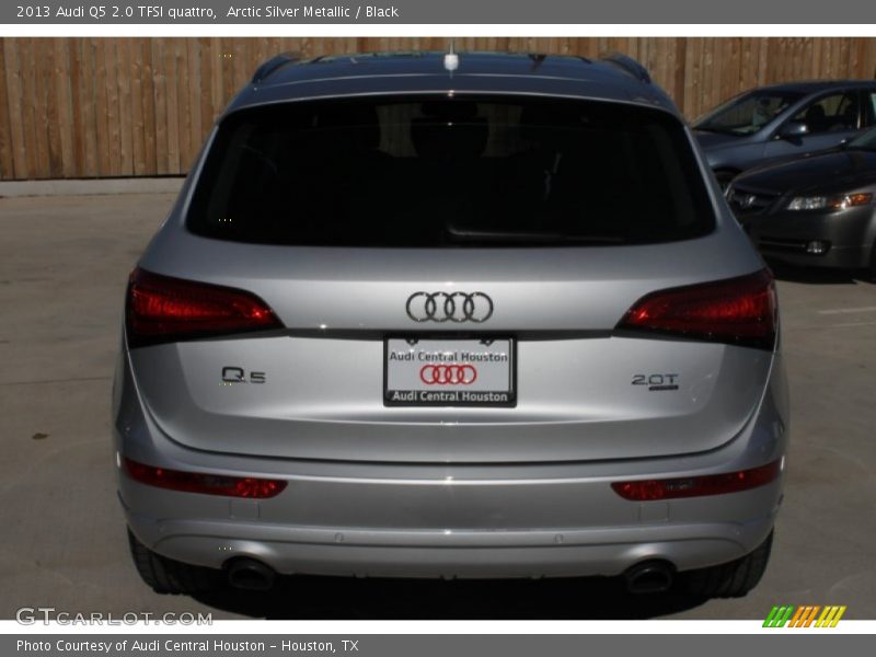 Arctic Silver Metallic / Black 2013 Audi Q5 2.0 TFSI quattro