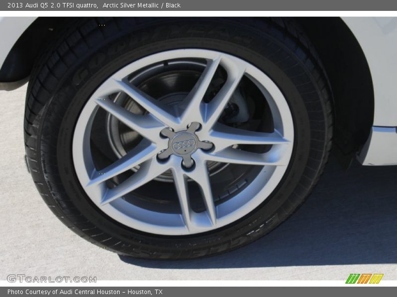 Arctic Silver Metallic / Black 2013 Audi Q5 2.0 TFSI quattro