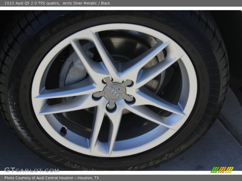 Arctic Silver Metallic / Black 2013 Audi Q5 2.0 TFSI quattro