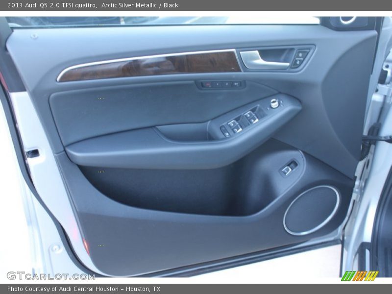 Arctic Silver Metallic / Black 2013 Audi Q5 2.0 TFSI quattro
