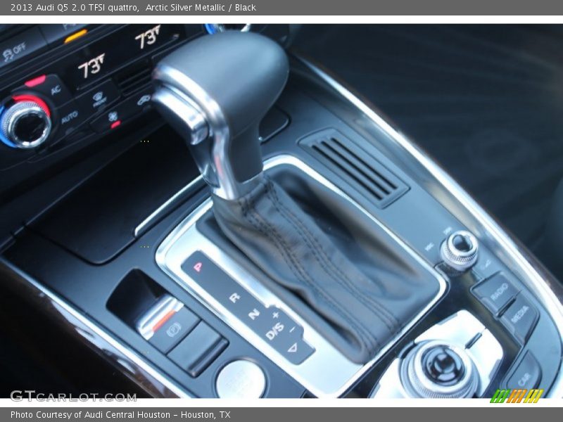 Arctic Silver Metallic / Black 2013 Audi Q5 2.0 TFSI quattro