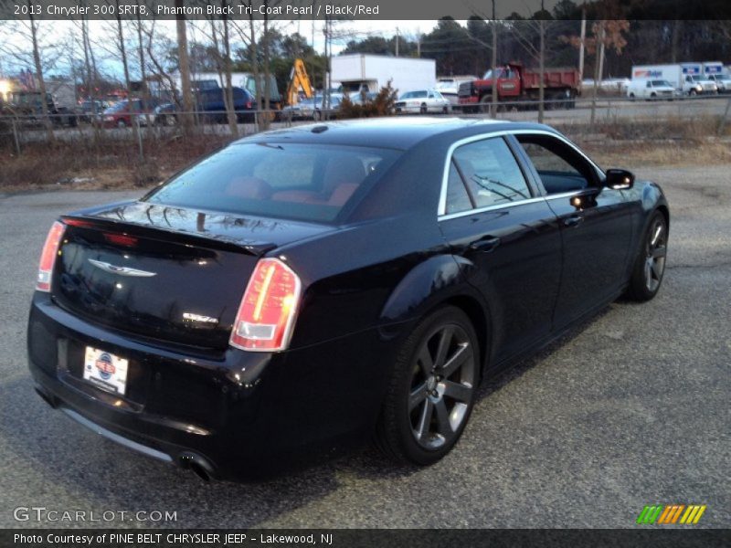 Phantom Black Tri-Coat Pearl / Black/Red 2013 Chrysler 300 SRT8