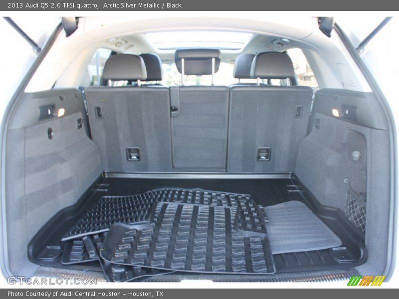 Arctic Silver Metallic / Black 2013 Audi Q5 2.0 TFSI quattro