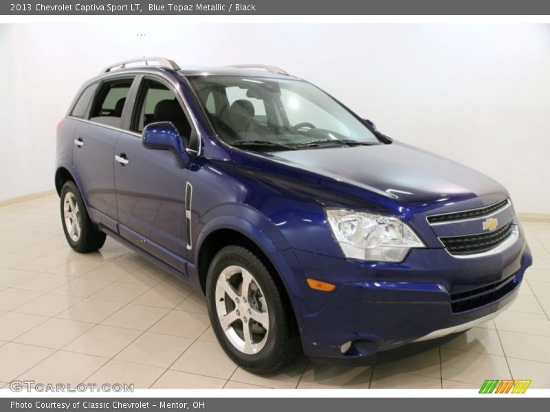 Front 3/4 View of 2013 Captiva Sport LT