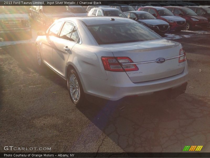 Ingot Silver Metallic / Charcoal Black 2013 Ford Taurus Limited