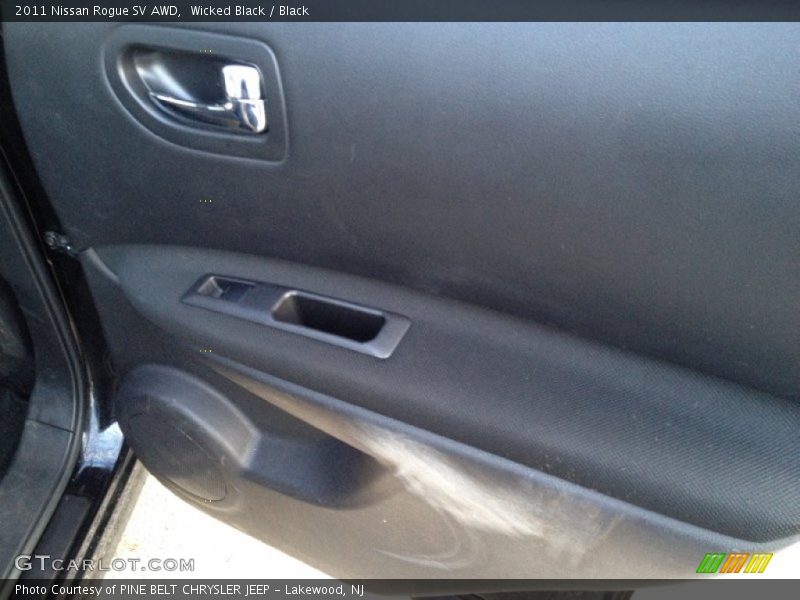 Wicked Black / Black 2011 Nissan Rogue SV AWD