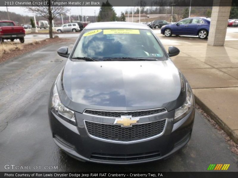 Tungsten Metallic / Jet Black 2013 Chevrolet Cruze LT